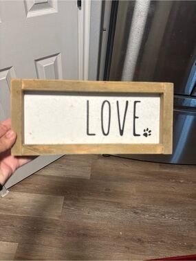 Rustic Wood "LOVE" Sign with Paw Accent - Natural Frame